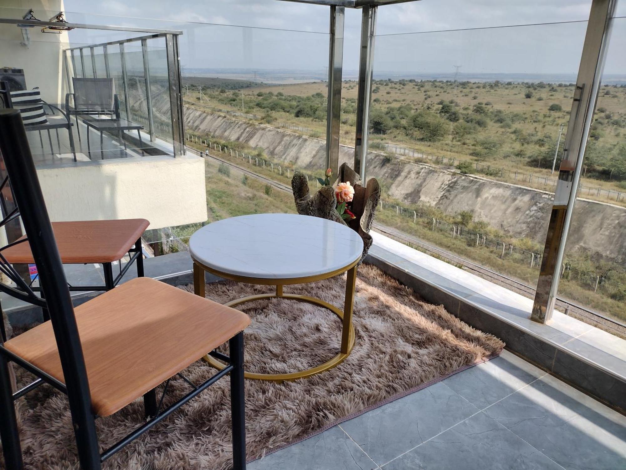 Mlolongo Lenayan Park View B&B 외부 사진